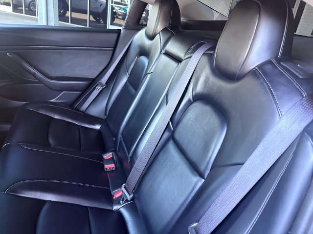 Used 2020 Tesla Model 3 Long Range AWD/4WD image 13