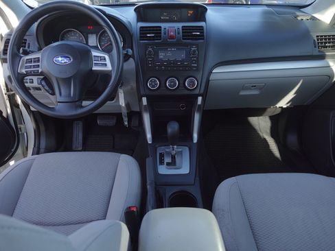 Used 2015 Subaru Forester 2.5i w/ Alloy Wheel Package AWD/4WD image 22