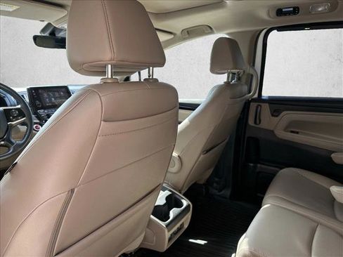 Used 2018 Honda Odyssey Elite image 25