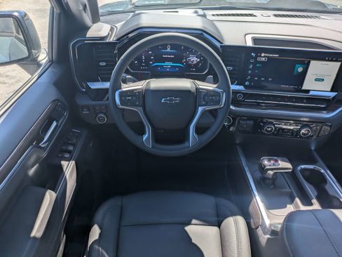 New 2026 Chevrolet Silverado 1500 LT Trail Boss w/ Convenience Package II AWD/4WD image 16