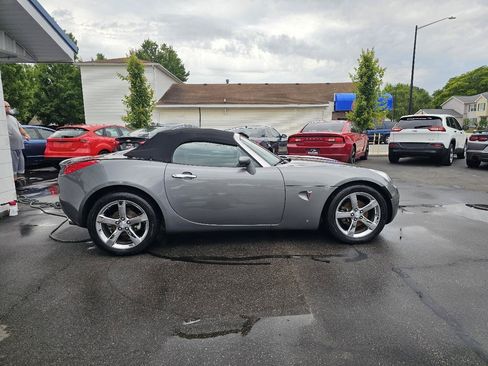 Used 2007 Pontiac Solstice Convertible w/ Preferred Package RWD image 13