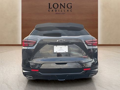 Used 2023 Chevrolet Blazer RS w/ Enhanced Convenience Package image 4