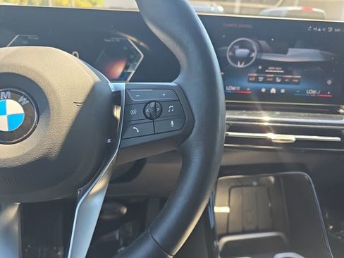 Used 2025 BMW X2 xDrive28i AWD/4WD image 23