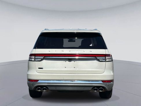 Used 2020 Lincoln Aviator Reserve RWD image 4