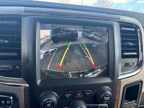 Used 2017 RAM 1500 Laramie image 23