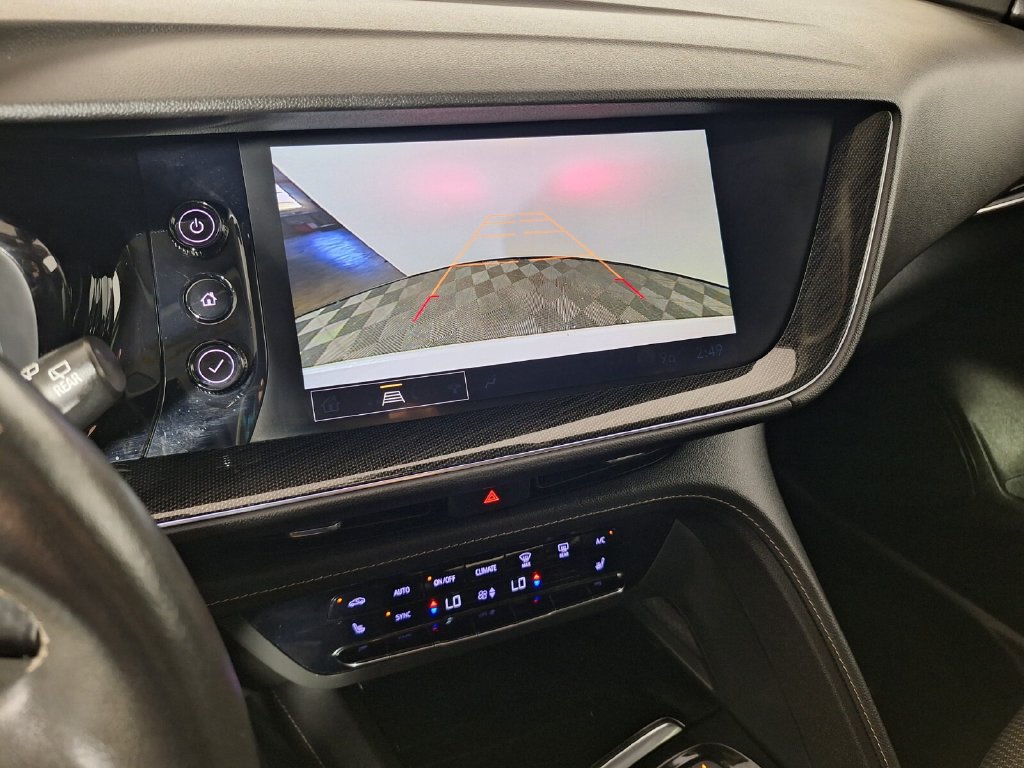 Used 2023 Buick Envision Preferred w/ Sport Touring Package AWD/4WD image 15