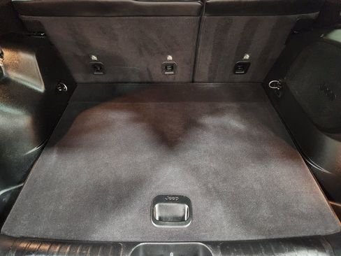 Used 2022 Jeep Cherokee Latitude w/ Sun & Sound Group image 52