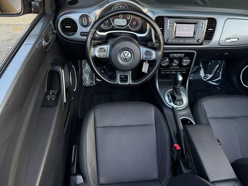 Used 2018 Volkswagen Beetle 2.0T Coast FWD image 23