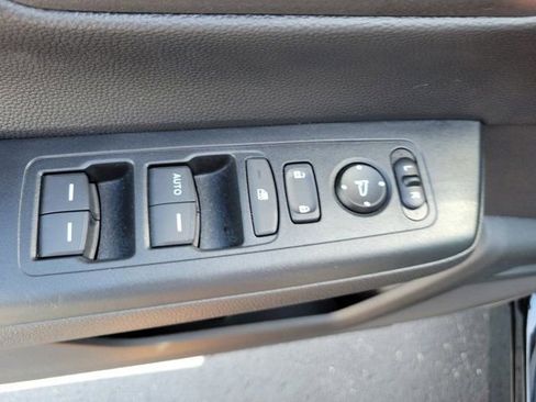 Certified 2025 Honda CR-V LX image 22