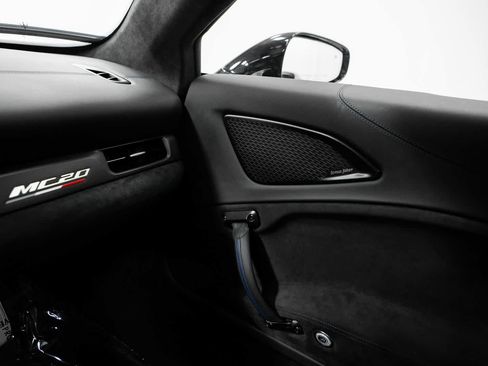 Used 2023 Maserati MC20 Coupe RWD image 29