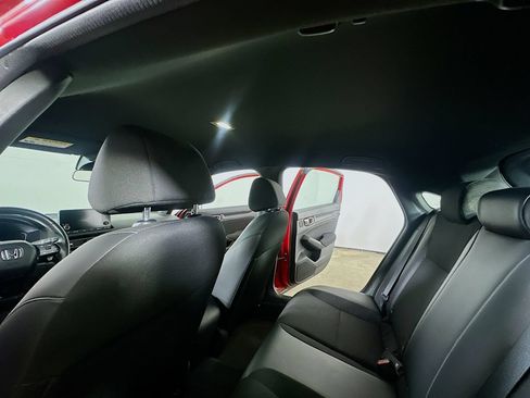 Used 2024 Honda Civic Sport image 13