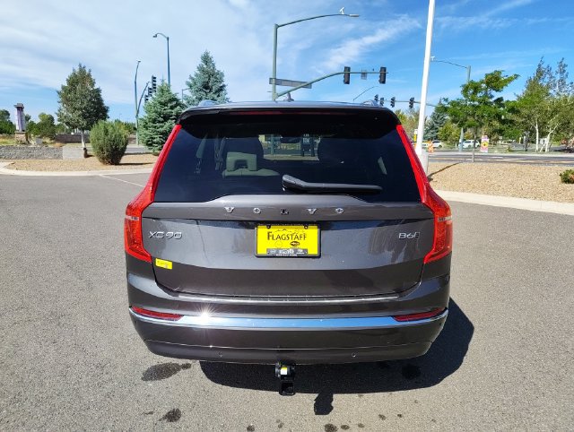 Used 2024 Volvo XC90 B6 Plus w/ Protection Package Premier AWD/4WD image 4