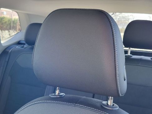 New 2026 Volkswagen Taos SE AWD/4WD image 10