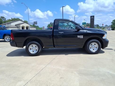 Used 2019 RAM 1500 Tradesman RWD image 2