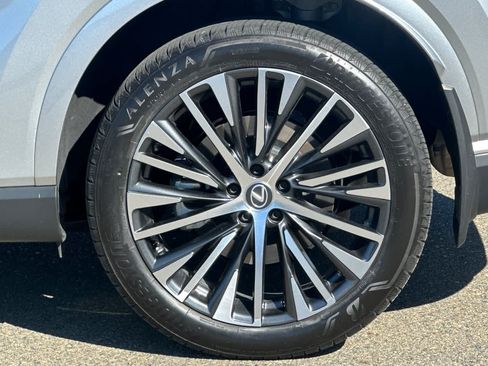 Used 2023 Lexus RX 350 Premium Plus w/ Cold Area Package FWD image 31
