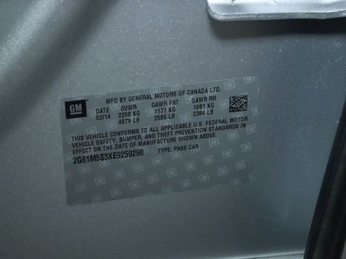 Used 2014 Cadillac XTS Luxury w/ Driver Awareness Package image 23