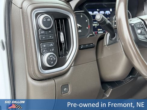 Used 2020 GMC Sierra 3500 Denali w/ Denali Ultimate Package image 14