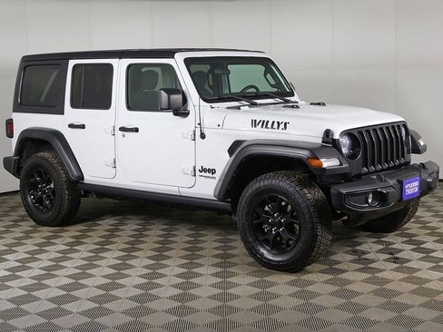 Used 2022 Jeep Wrangler Unlimited Sport image 2