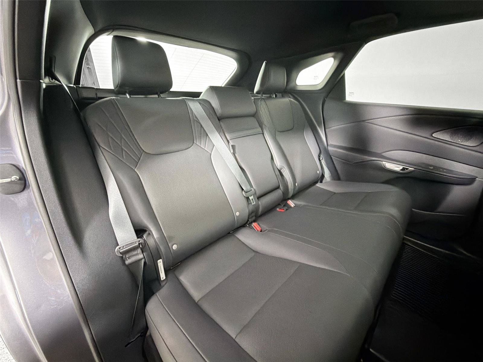 Used 2023 Lexus RX 350 Premium w/ Accessory Package (Z1) FWD image 26