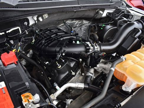 Used 2017 Ford F150 XLT w/ Equipment Group 301A Mid image 29