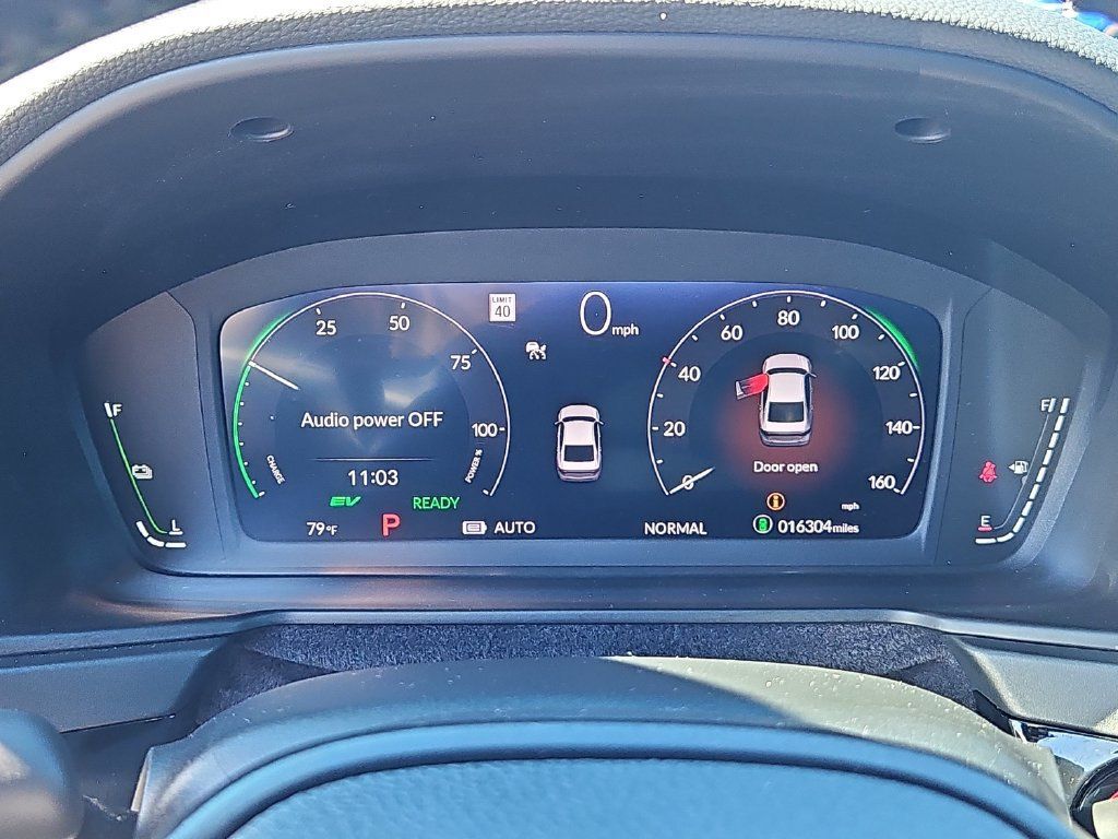 Used 2025 Honda Accord Sport image 27