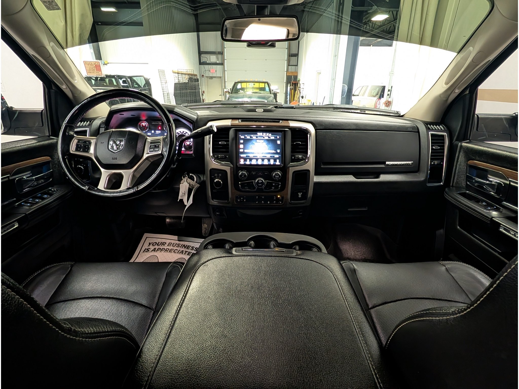 Used 2017 RAM 3500 Laramie AWD/4WD image 9
