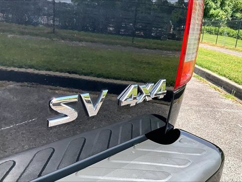 Used 2020 Nissan Frontier SV AWD/4WD image 9