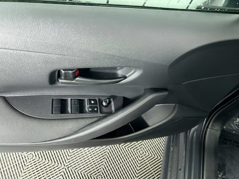 Used 2024 Toyota Corolla LE FWD image 9