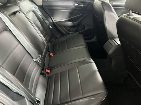 Used 2024 Volkswagen Jetta SE image 23