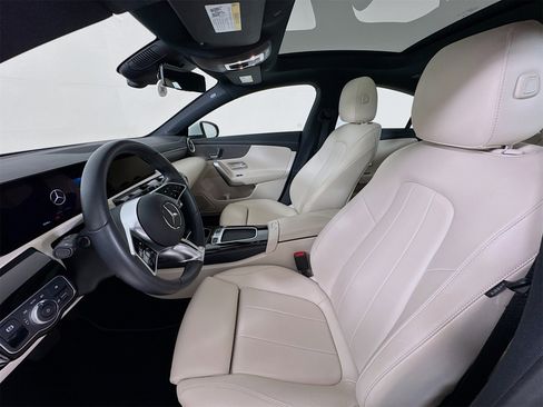 Certified 2025 Mercedes-Benz CLA 250 image 21