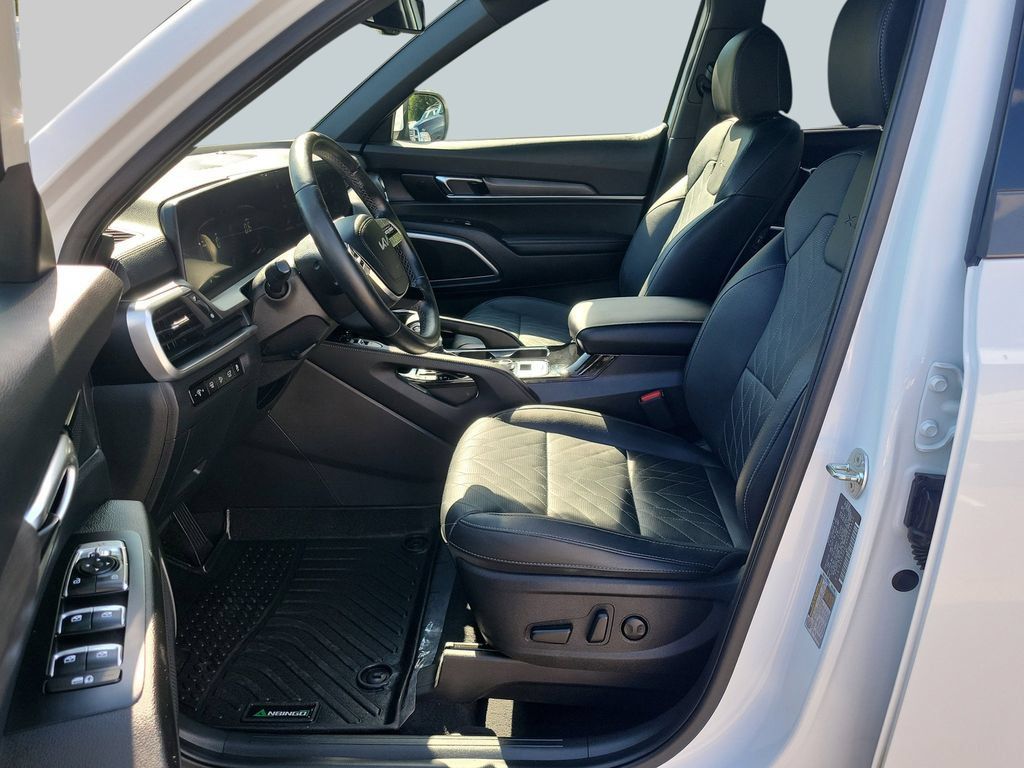 Used 2024 Kia Telluride EX X-Line AWD/4WD image 27