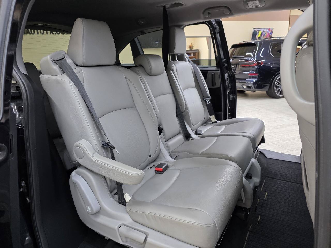 Used 2018 Honda Odyssey Elite image 23