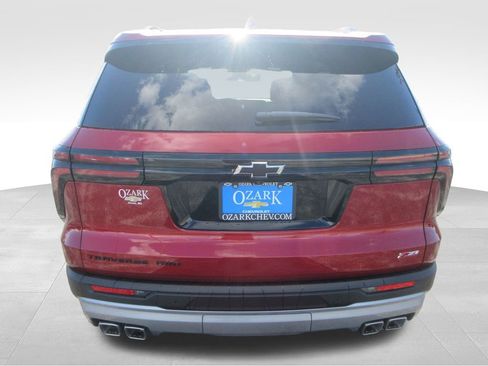 New 2026 Chevrolet Traverse Z71 w/ Driver Confidence Package image 4