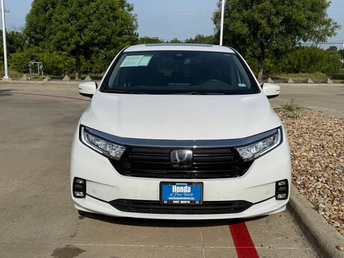 Used 2024 Honda Odyssey Touring image 12