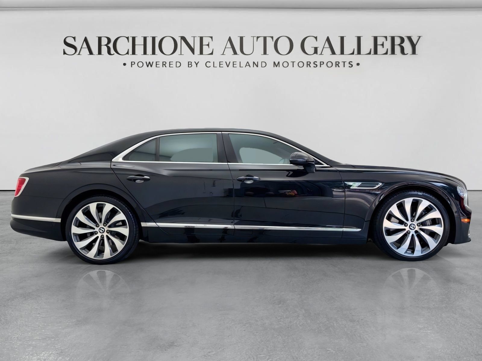 Used 2020 Bentley Flying Spur W12 AWD/4WD image 2