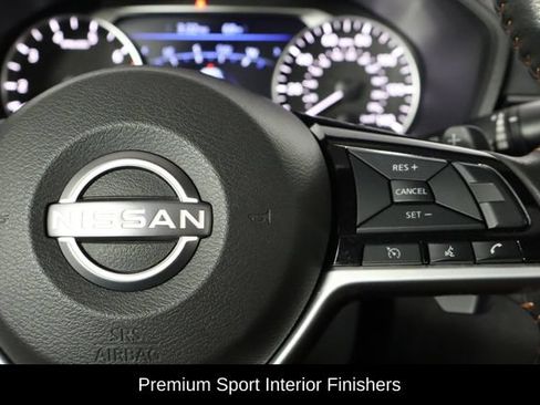 Used 2024 Nissan Altima 2.5 SR w/ SR Premium Package FWD image 10