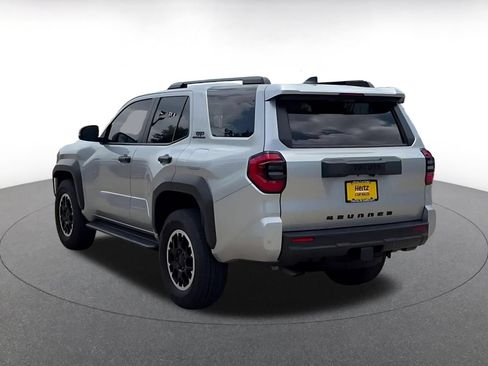 Used 2025 Toyota 4Runner TRD Off-Road AWD/4WD image 11