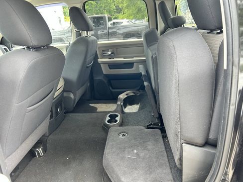Used 2011 RAM 1500 Classic SLT w/ Luxury Group RWD image 9
