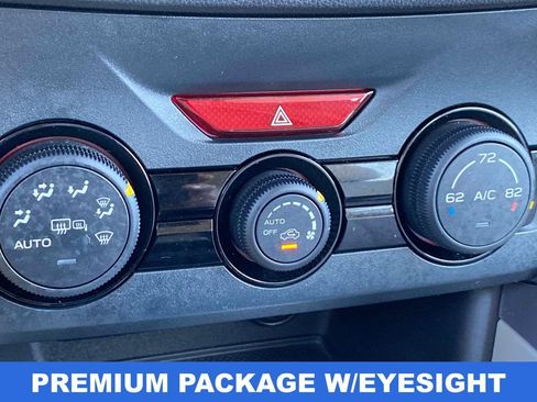 Used 2023 Subaru Forester Premium image 32