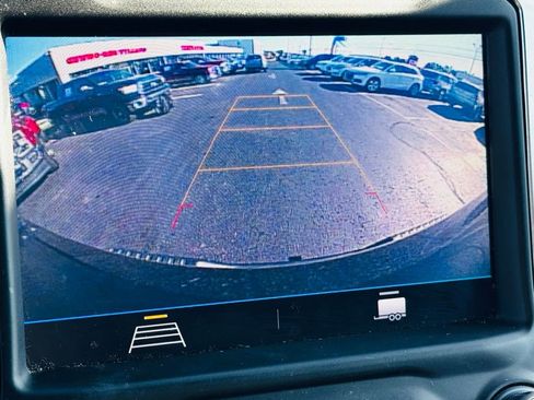 Used 2019 Chevrolet Silverado 1500 LT Trail Boss w/ Convenience Package image 13