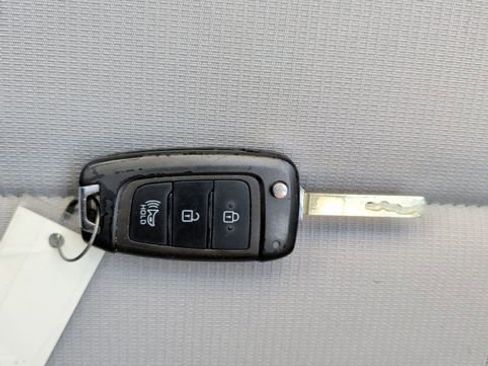 Certified 2023 Hyundai Venue SEL w/ Cargo Package image 25