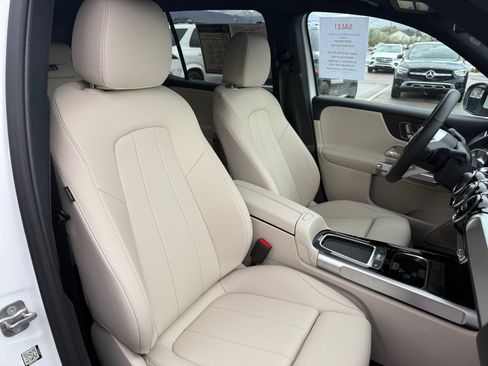 Certified 2026 Mercedes-Benz GLB 250 4MATIC image 19
