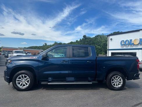 Used 2021 Chevrolet Silverado 1500 RST w/ Z71 Off-Road Package AWD/4WD image 3