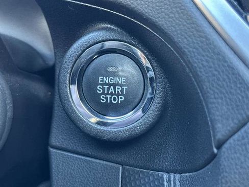 Used 2023 Subaru Forester Premium image 24