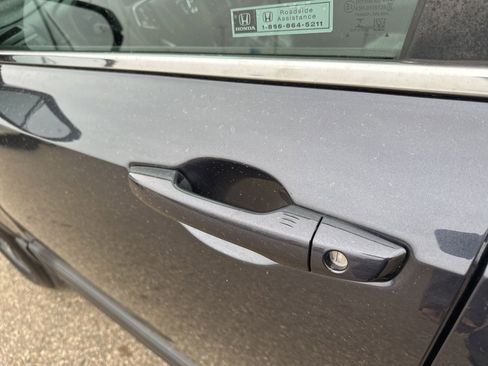 Used 2018 Honda CR-V EX image 9