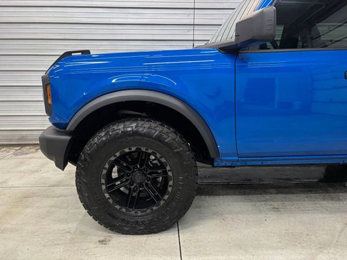 Used 2023 Ford Bronco 4-Door image 4