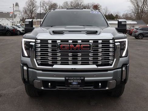 Used 2025 GMC Sierra 3500 Denali w/ Denali Reserve Package image 15