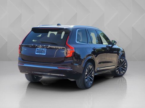 Used 2025 Volvo XC90 T8 Ultra image 6