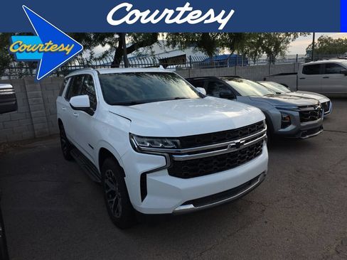 Used 2021 Chevrolet Tahoe LS RWD image 1