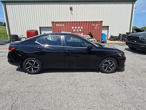 Used 2024 Nissan Sentra SV w/ All-Weather Package FWD image 9